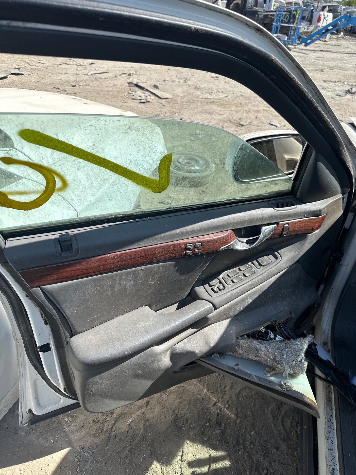 1/2 2000-2005 Cadillac Deville | All Parts A - F | SKU #: M17780