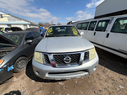 2008 Nissan Pathfinder - Stock #: M18531 - MH-1
