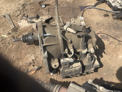 2005-2006 CHRYSLER SEBRING  -  AUTOMATIC TRANSMISSION - #M18521