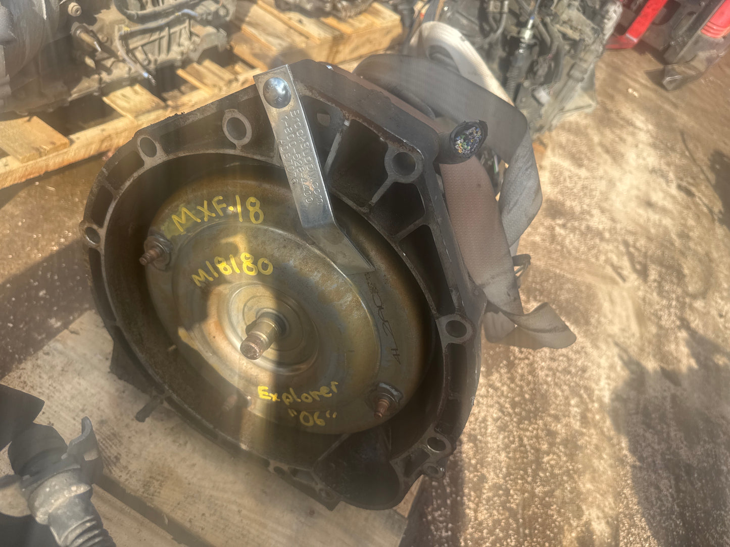 2006-2008 FORD EXPLORER - AUTOMATIC TRANSMISSION  -#M18180