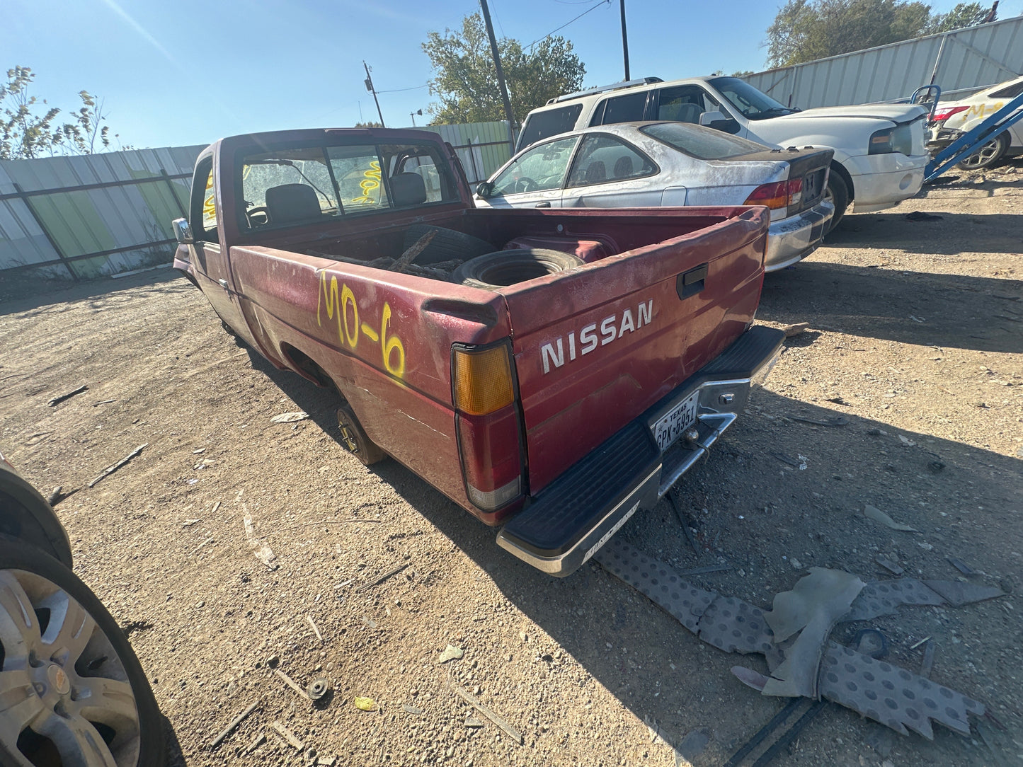 1/2 1992 NISSAN D21 TRUCK | All Parts A - F | STK# M17876