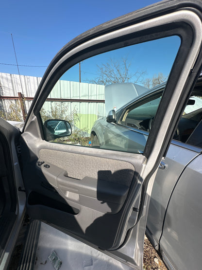 2004 Ford Explorer - Stock #: M18428 - MC-18