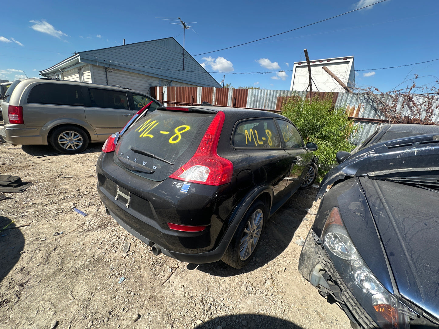 2/2 2006-2013 Volvo C30 | All Parts G - Z | SKU #: M17818