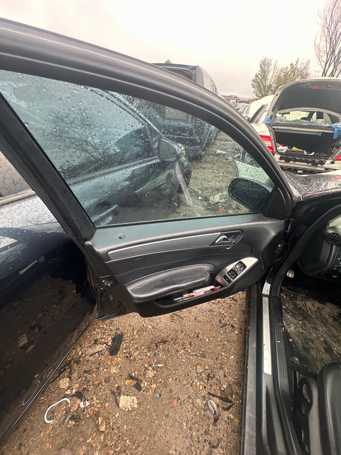 2001-2007 Mercedes C230 - Stock #18031