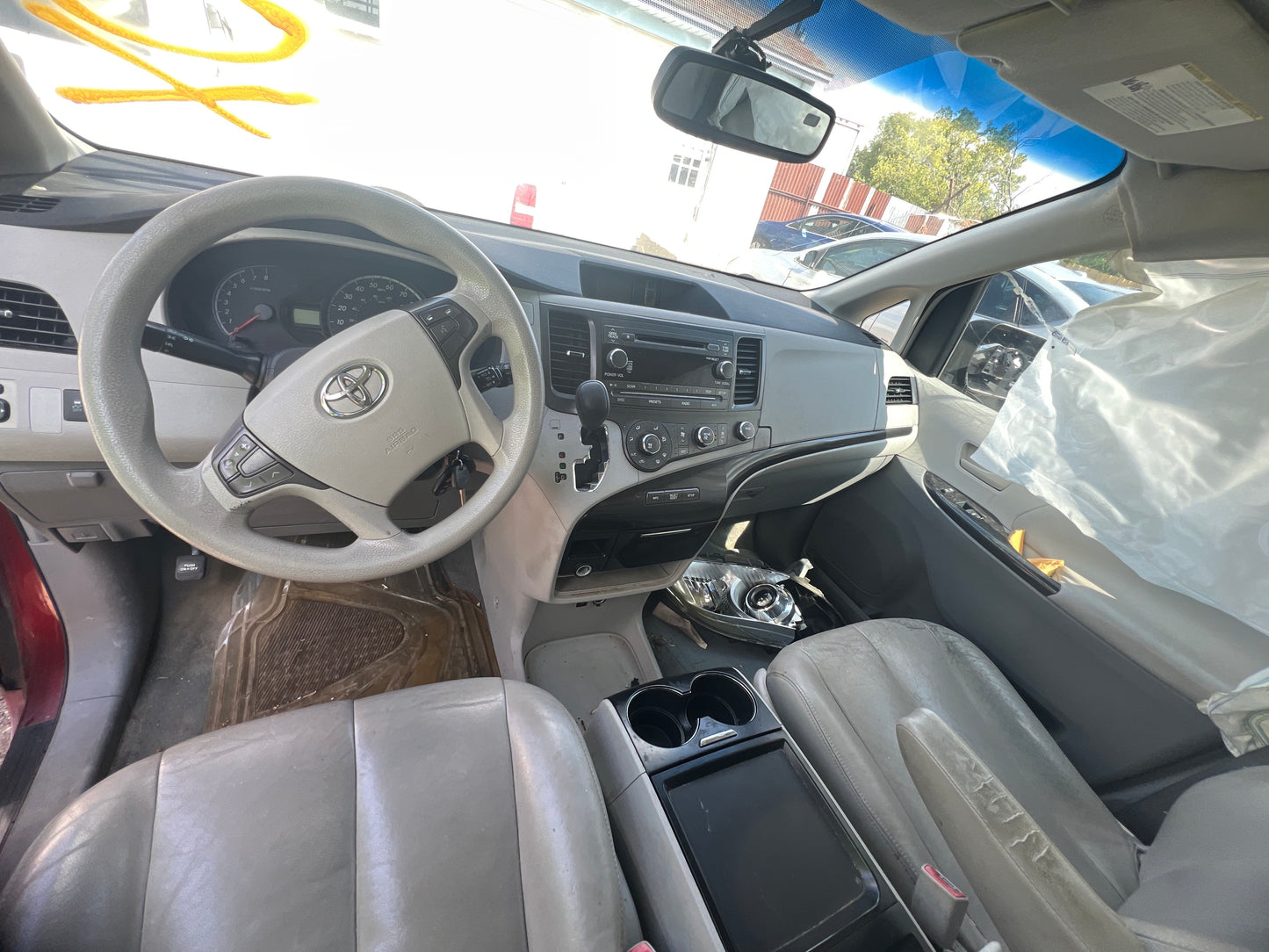 2/2 2011- 2014 Toyota Sienna  | All Parts G - Z | SKU # M17564