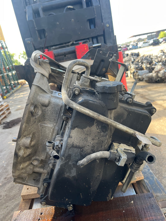 2010-2012 Lincoln MKS - Transmission -#M17215