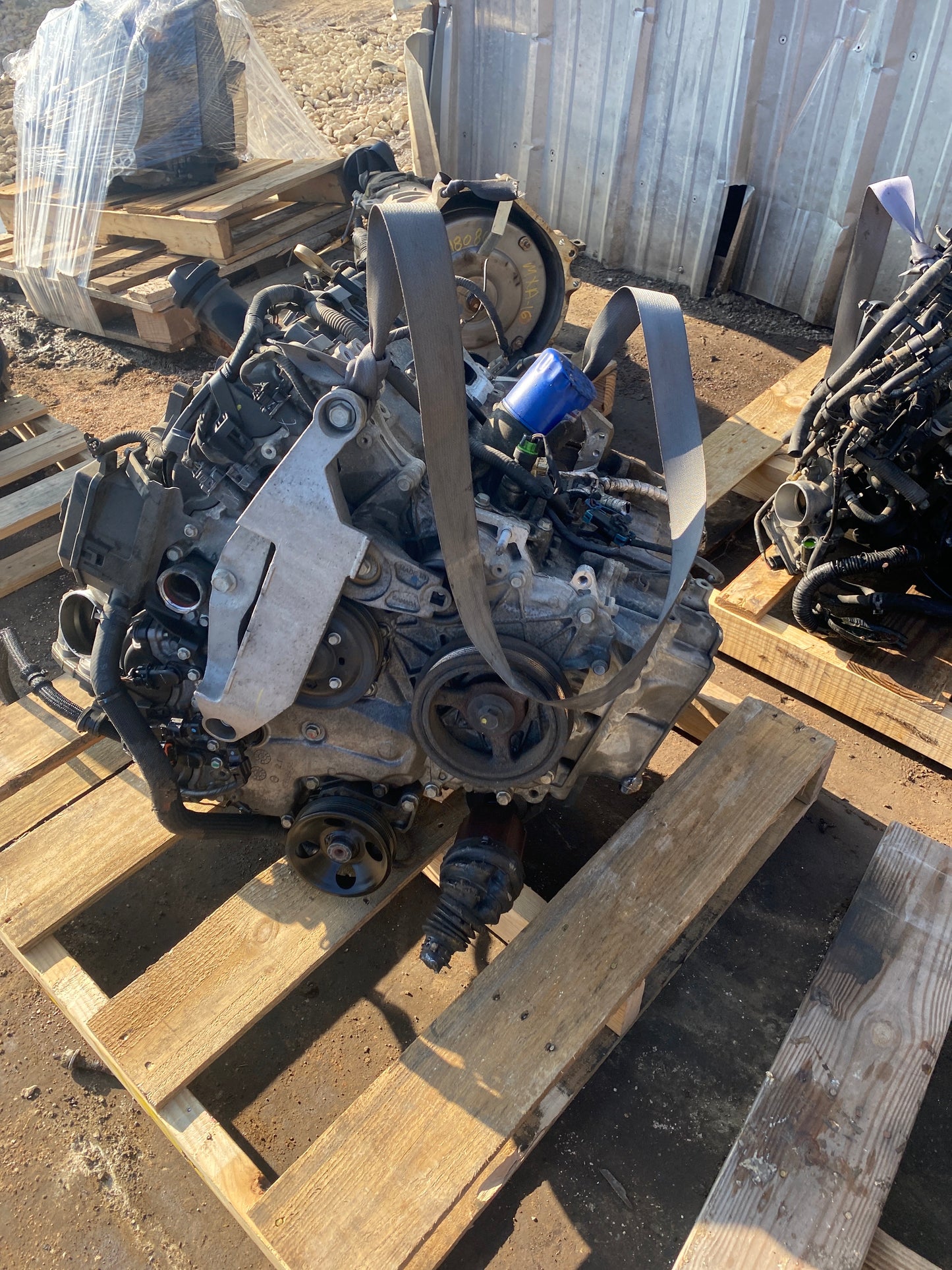 2010 CADILLAC SRX 3.0 L ENGINE - #M18057