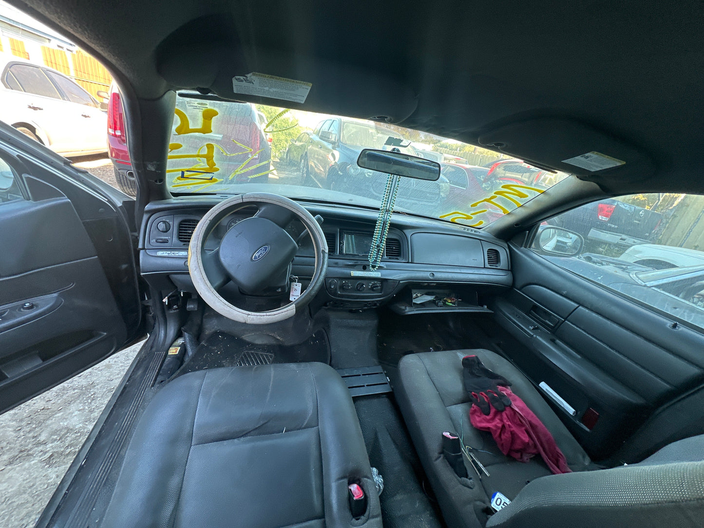 2/2 1998-2011 Ford Crown Victoria | All Parts G - Z | SKU #: M17975