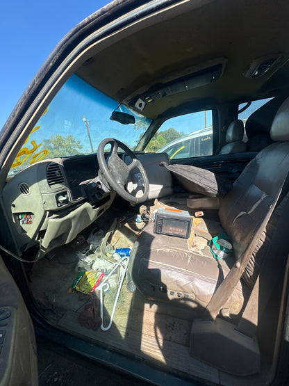 2/2 1999 CHEVROLET TAHOE | All Parts G - Z | STK# M17877