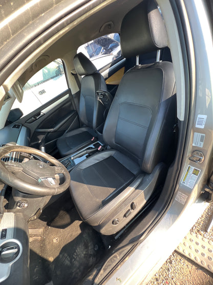 1/2 2012-2015 VOLKSWAGEN PASSAT | All Parts A - F | SKU #: M17576