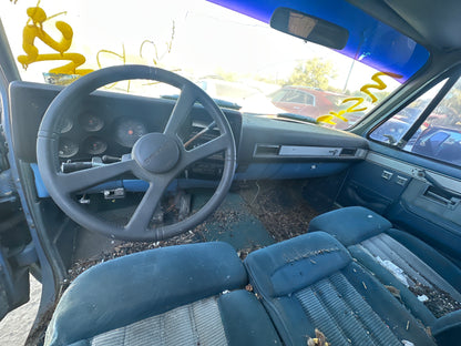 2/2 1973-1991 Chevy Suburban-20 | All Parts G - Z | SKU #: M17969