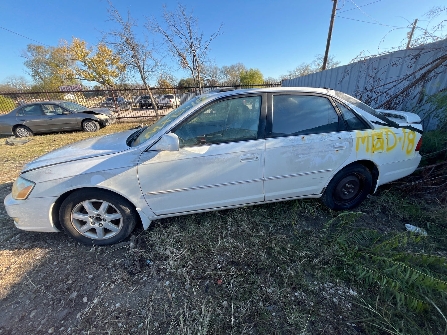 2000-2004 Toyota Avalon - Stock #M18148