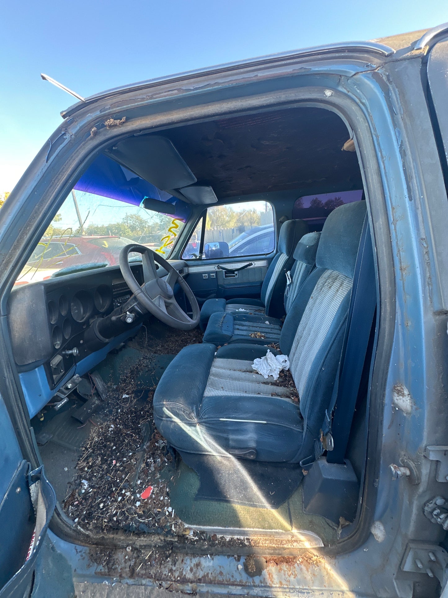 2/2 1973-1991 Chevy Suburban-20 | All Parts G - Z | SKU #: M17969