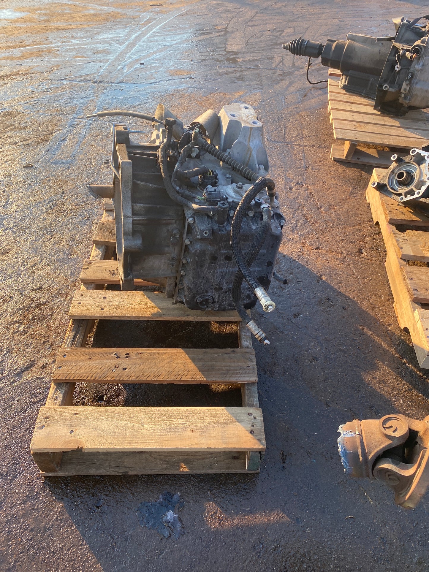 2013-2016 DODGE DART - AUTOMATIC TRANSMISSION - #M17788