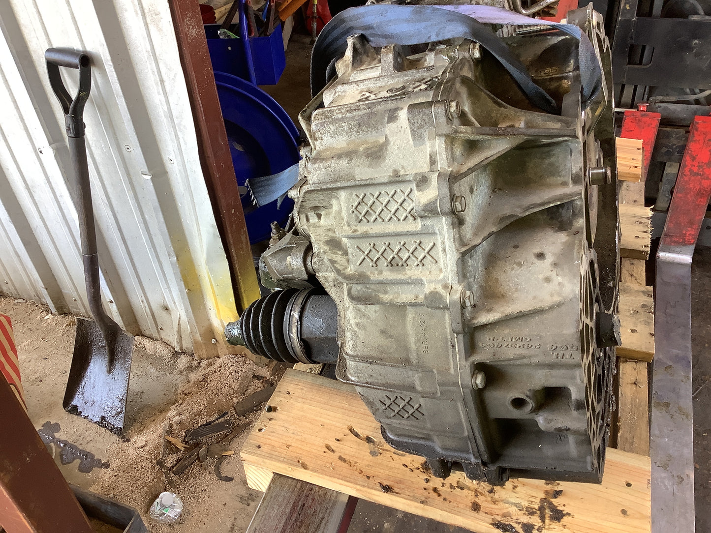 2011 BUICK ENCALVE - AUTOMATIC TRANSMISSION -#M18816