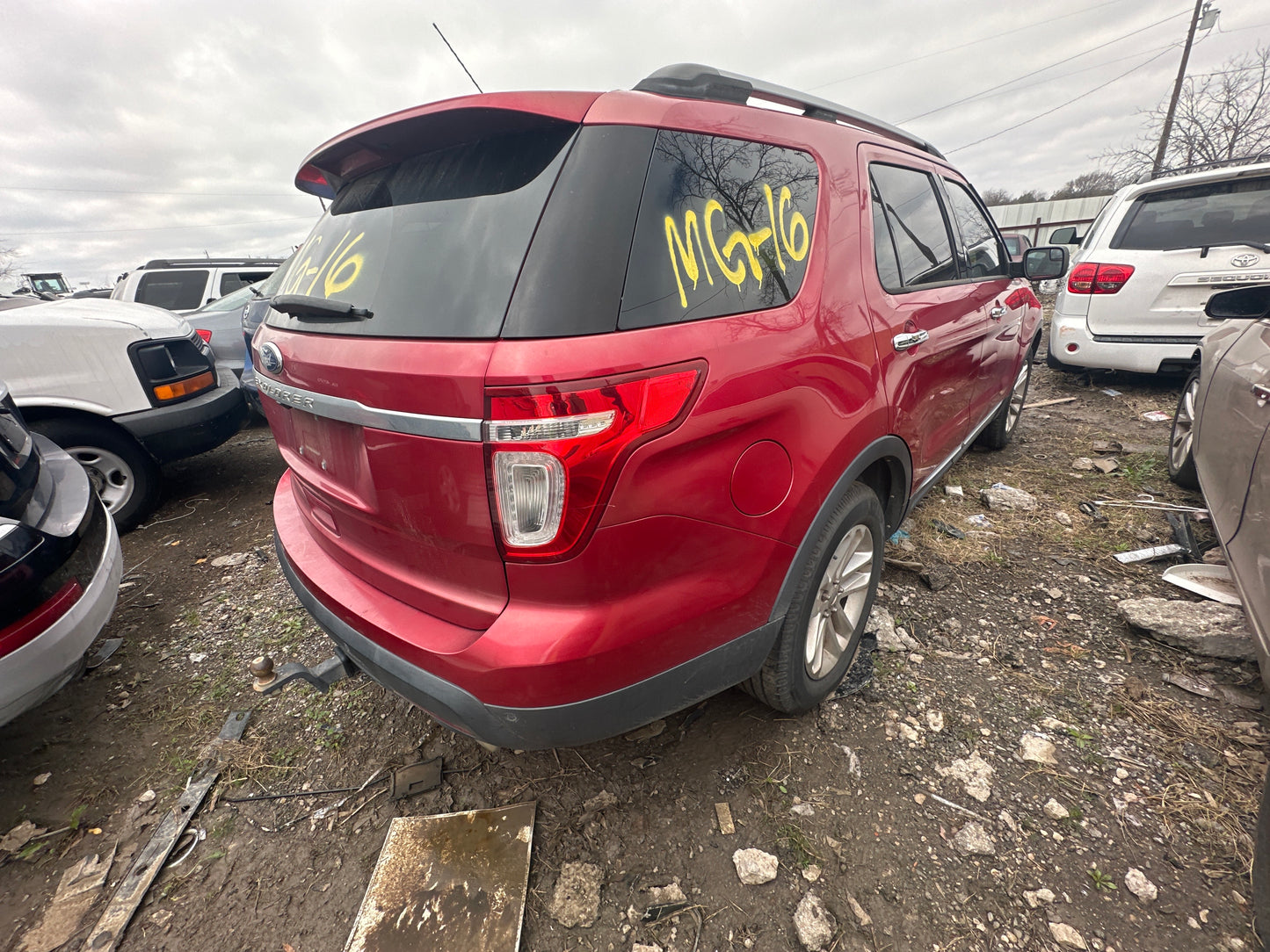 2011-2015 FORD EXPLORER - PARTING OUT- MG-16 - # M18526