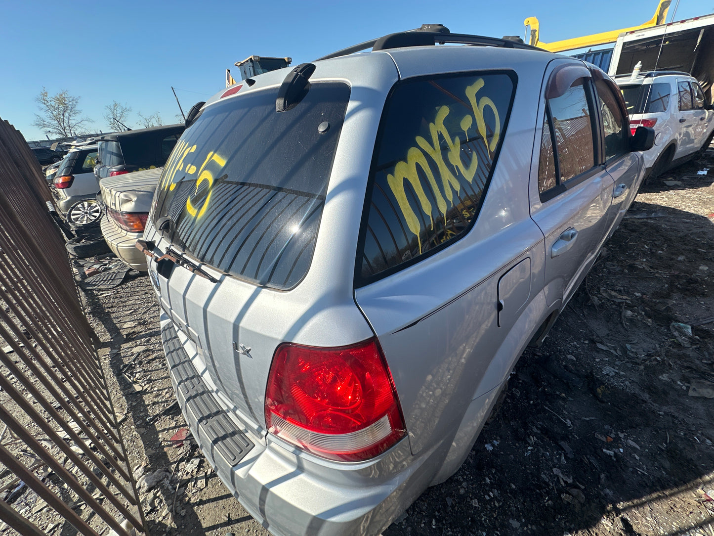 2003-2009 KIA SORENTO - Stock #: M18155