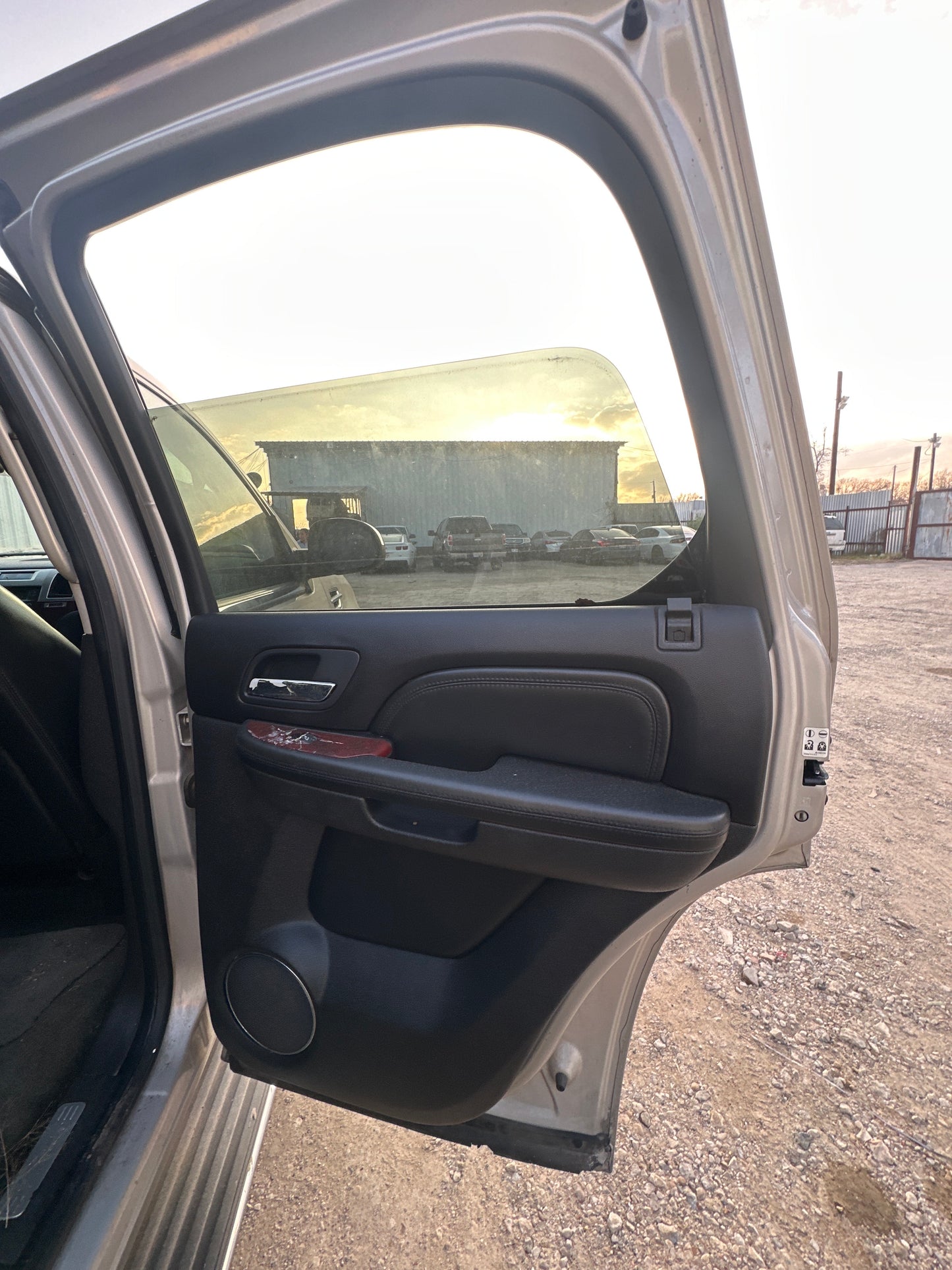 2007 - 2011 Cadillac Escalade - Stock #: M18216 MXH-6