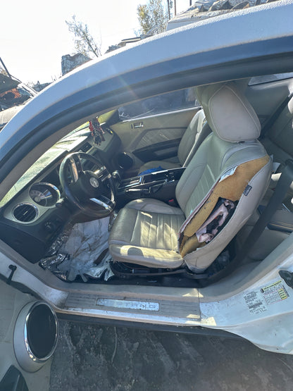 2011 FORD MUSTANG - Stock # M18054