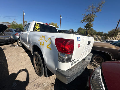 1/2 2007 TOYOTA TUNDRA | All Parts A - F | STK# M17912