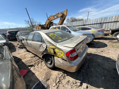 2002-2004 Toyota Camry - Stock #: M18577