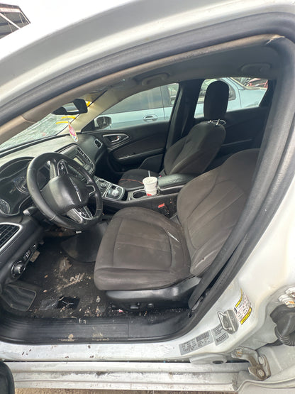 2015-2017 Chrysler 200 - Stock #M18221