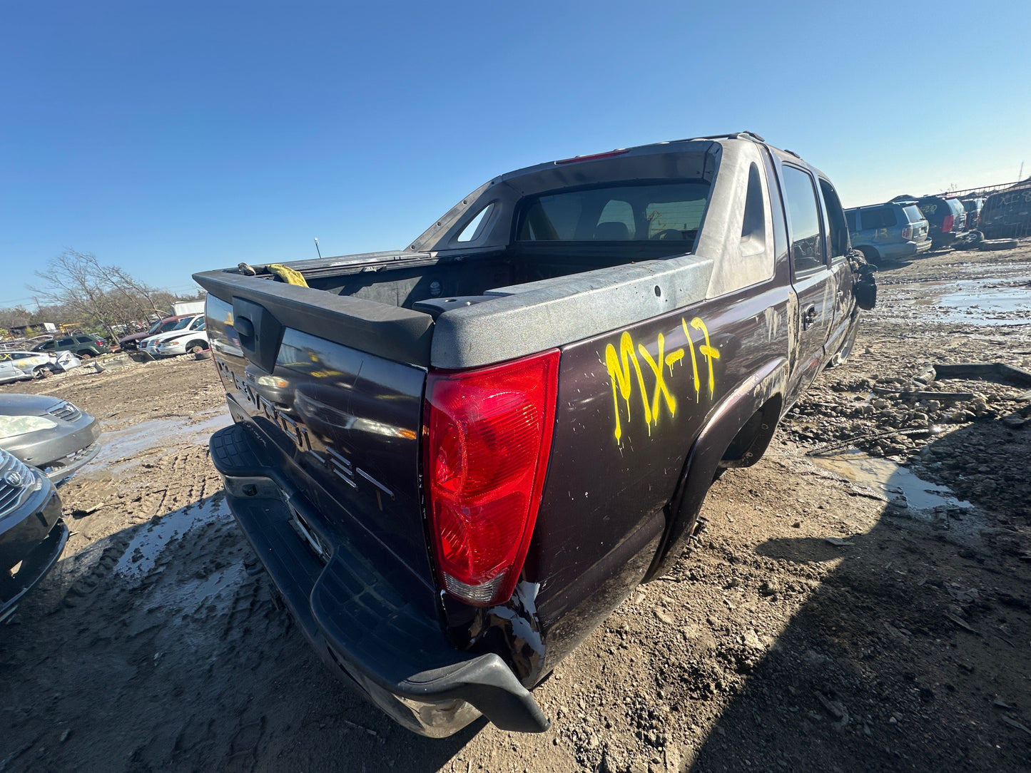 2005 Chevrolet Avalanche - Stock #:M18067 - MX-17