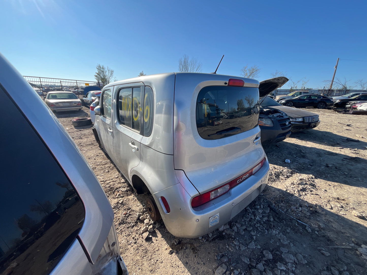 2009-2010 NISSAN CUBE  - Stock #:M18136