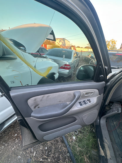 2/2 2000-2006 Toyota Tundra | All Parts G - Z | SKU #: M17858