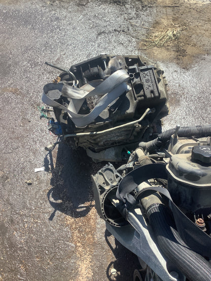 2008-2011 BUICK ENCLAVE- AUTOMATIC TRANSMISSION -#M17582