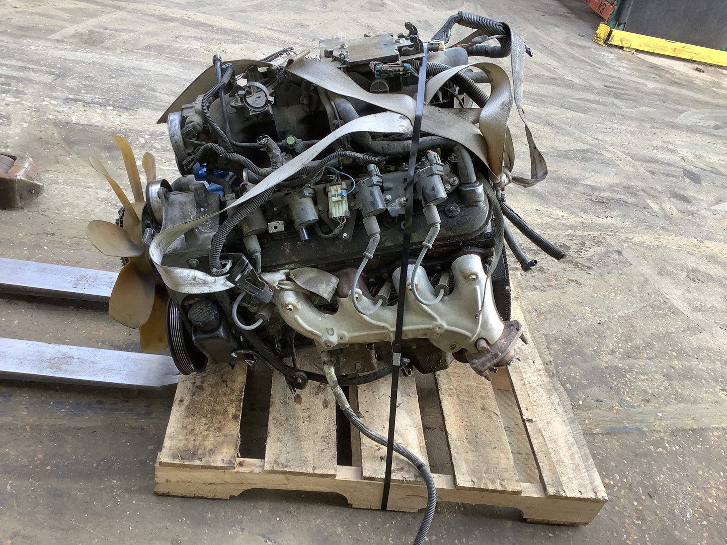 2001 GMC YUKON - 5.3 L Engine -#M18776