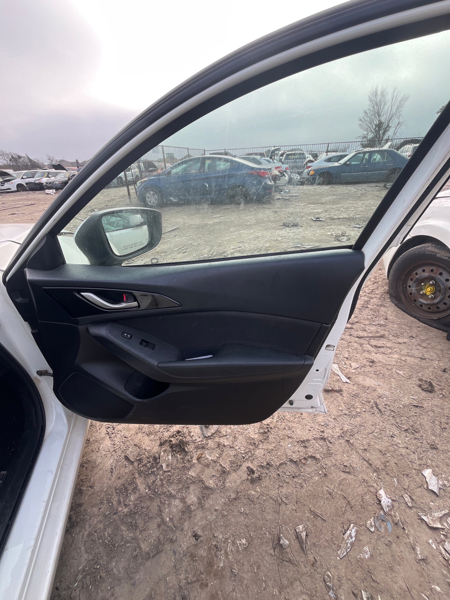 2015 Mazda 3 - Stock #: M18217 - MXH-7