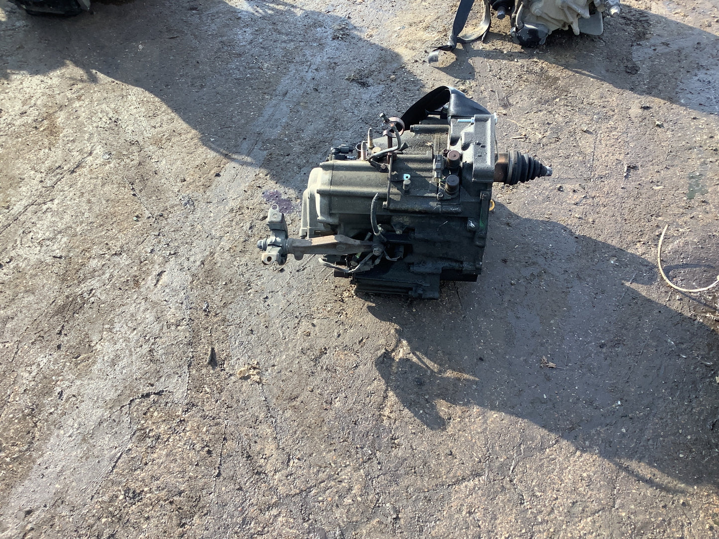 1995-2000 HONDA CR-V - AUTOMATIC TRANSMISSION - #M17558