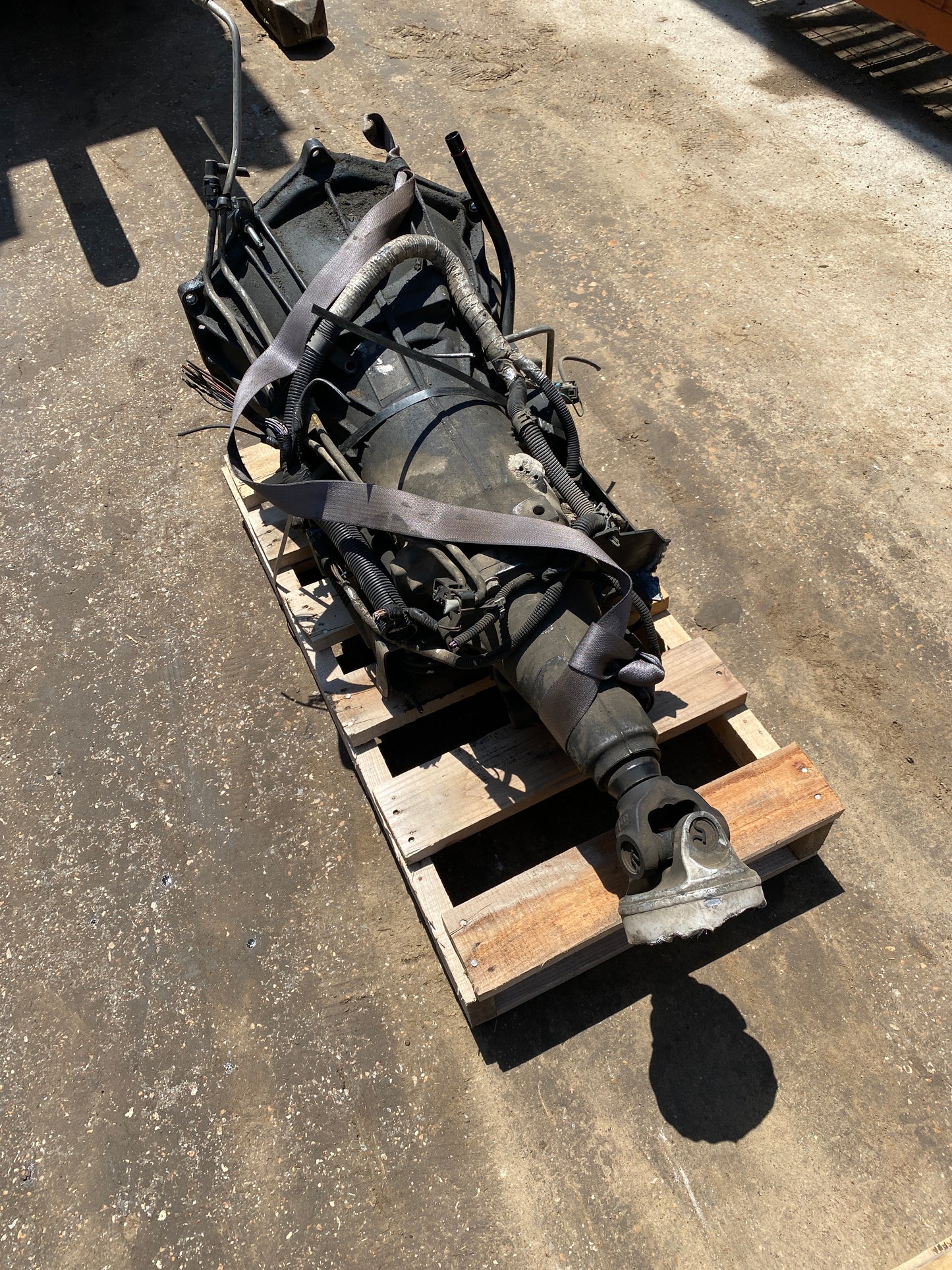 2005-2010 CHEVY EXPRESS 1500 VAN - AUTO TRANSMISSION - #M17445