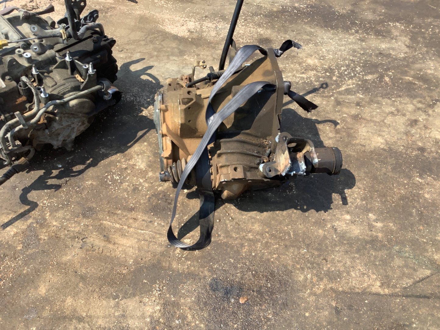 2001-2007 DODGE CARAVAN- AUTOMATIC TRANSMISSION-#M17641