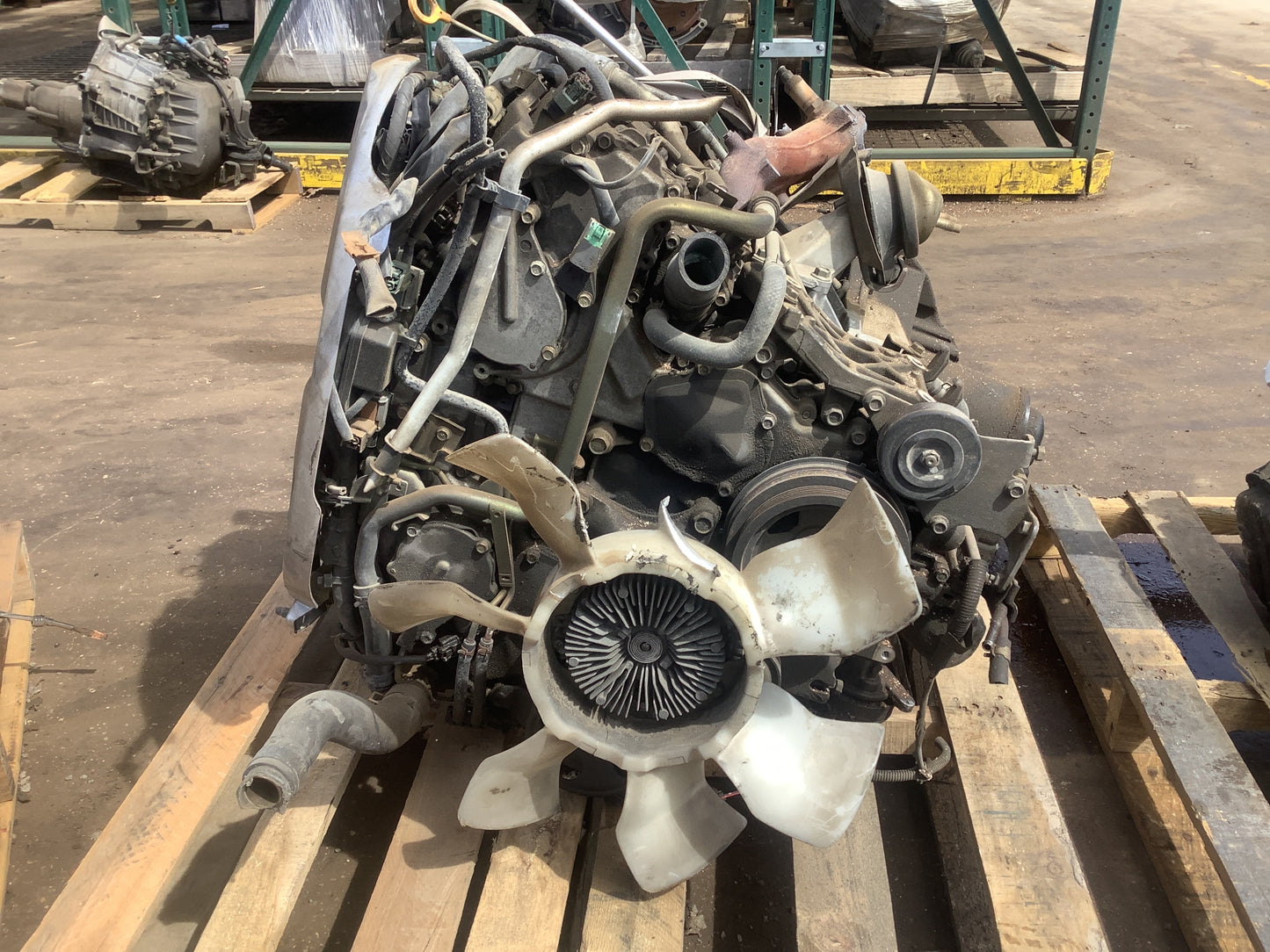2002 NISSAN PATHFINDER  -  AUTOMATIC TRANSMISSION - #M18539