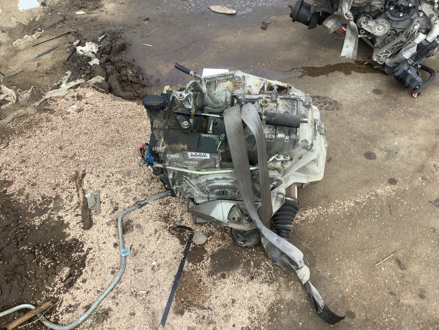 2011 CHEVY TRAVERSE - AUTOMATIC TRANSMISSION - #M17640