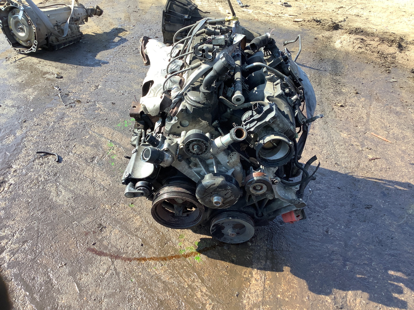 2000-2006 CHEVY TAHOE - 5.3 L Engine -#M17621