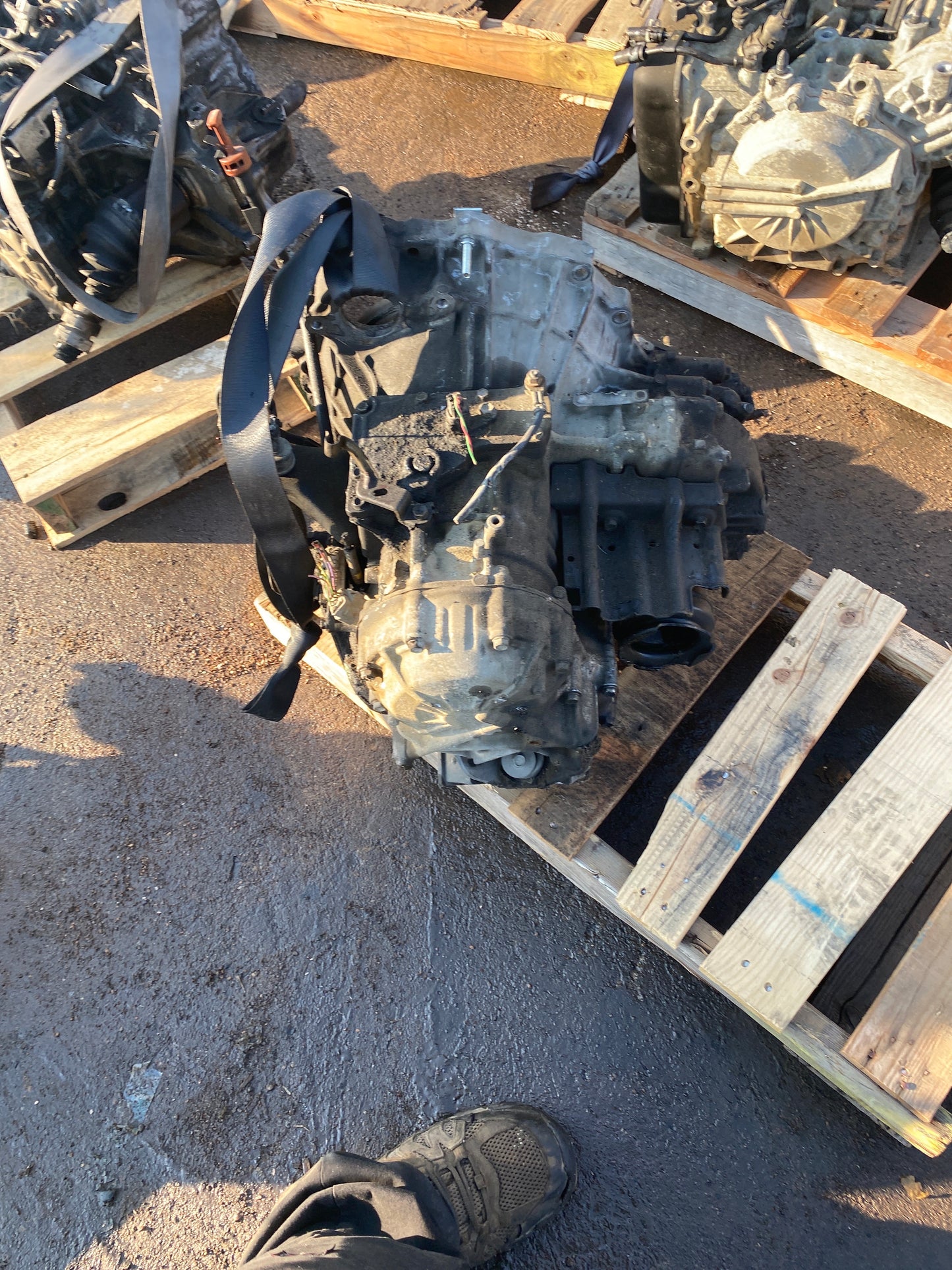 2000-2004 TOYOTA AVALON - AUTOMATIC TRANSMISSION - # M17708