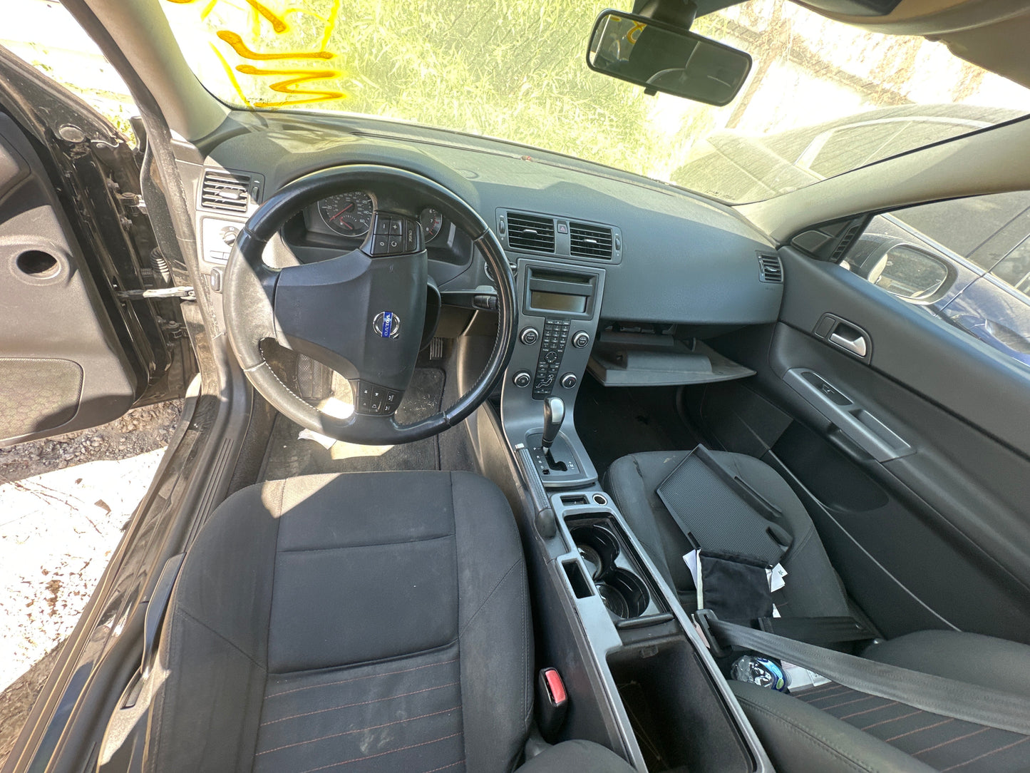 2/2 2006-2013 Volvo C30 | All Parts G - Z | SKU #: M17818