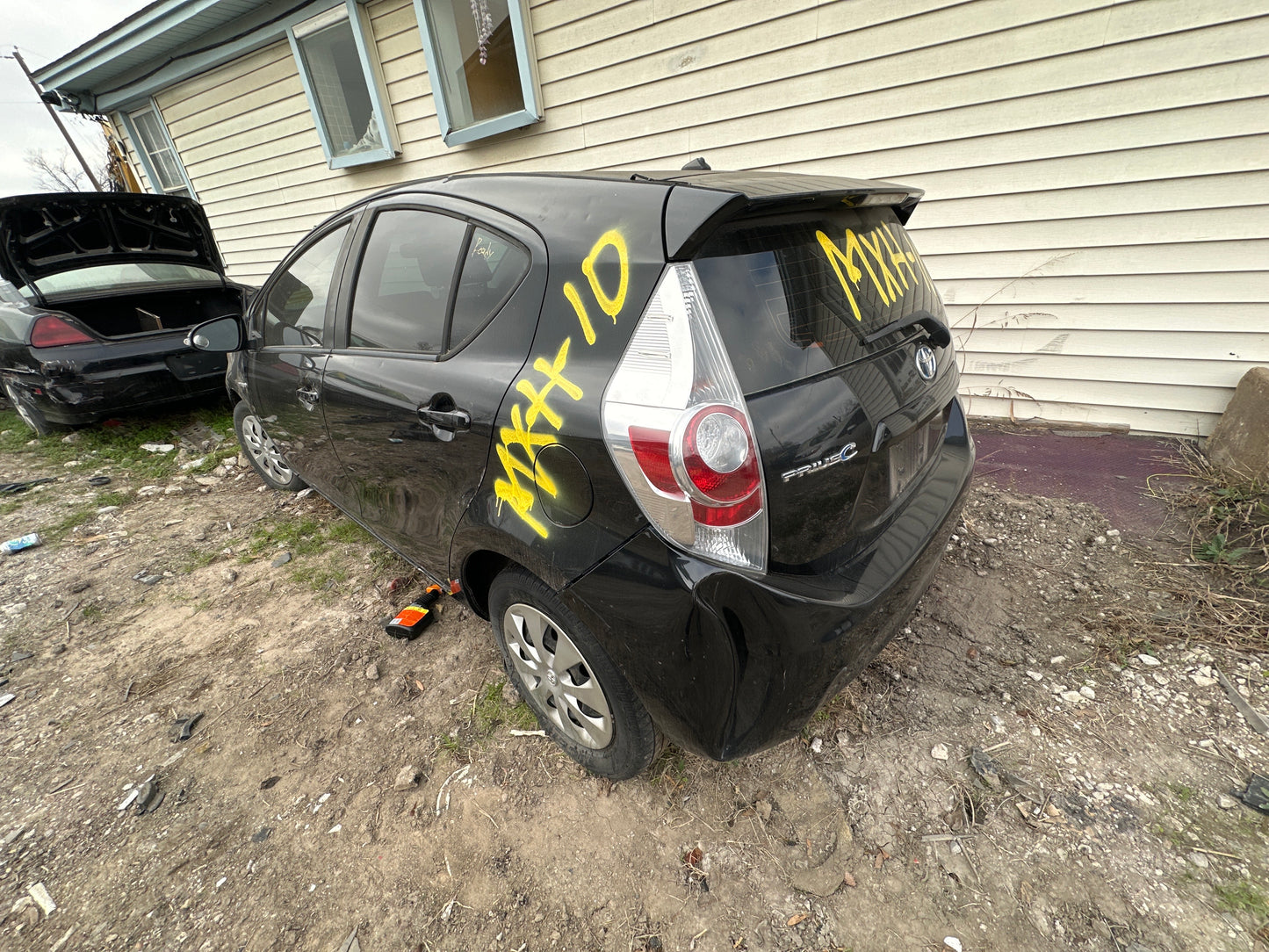 2014 Toyota Prius - Stock #: M18220 - MXH-10