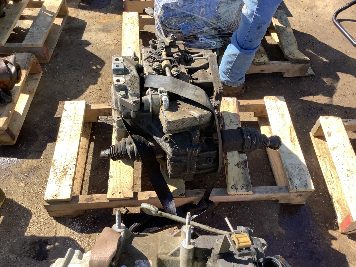 2014-2019 VOLKSWAGEN PASSAT  -  AUTOMATIC TRANSMISSION - #M18525