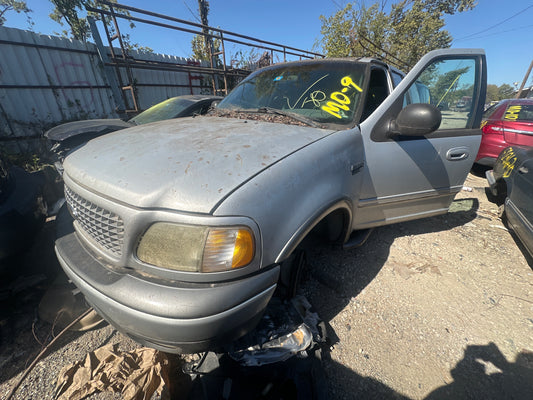 2/2 2001 FORD EXPEDITION | All Parts G - Z | STK# M17879