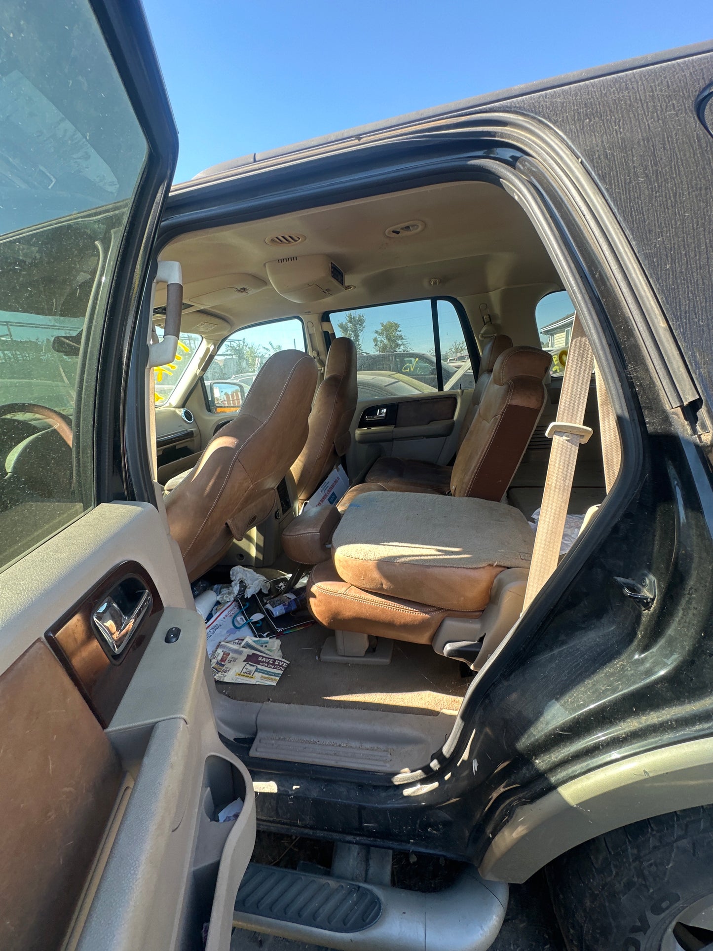 1/2 2005 FORD EXPEDITION | All Parts A - F | STK # M17796