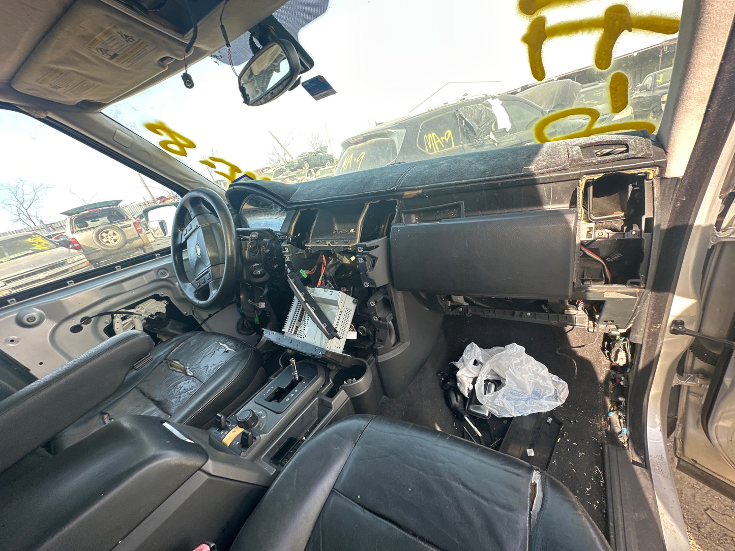 2005-2009 Range Rover LR3 - Stock #: M18498