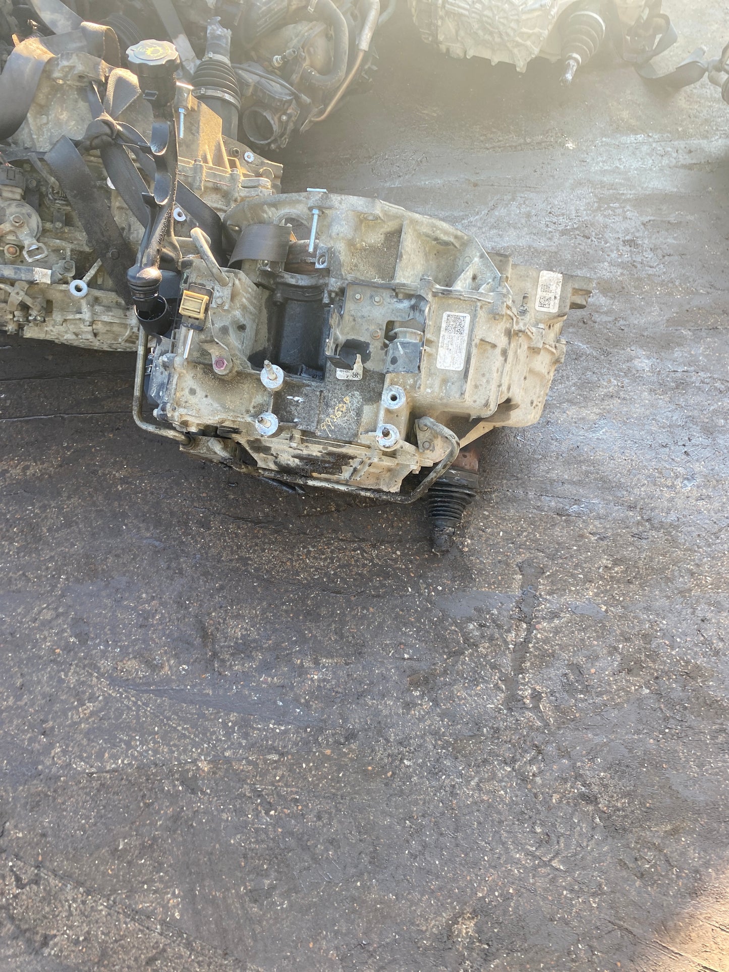 2009 LINCOLN MKS - AUTOMATIC TRANSMISSION - #M17730