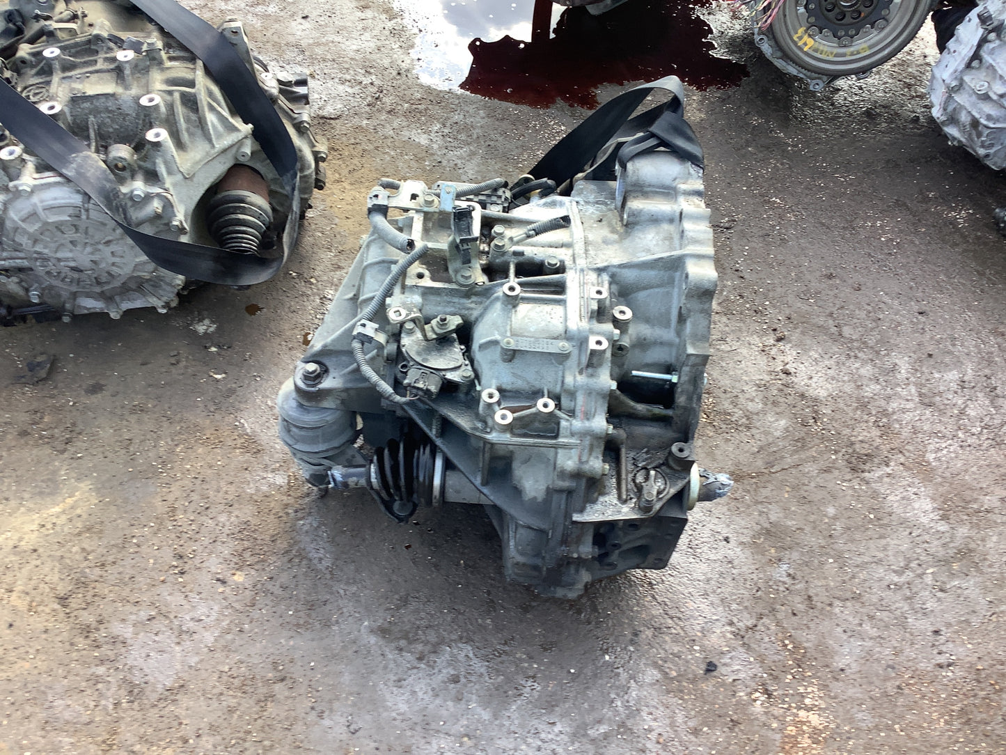 2011-2012 TOYOTA AVALON- AUTOMATIC TRANSMISSION-#M17616