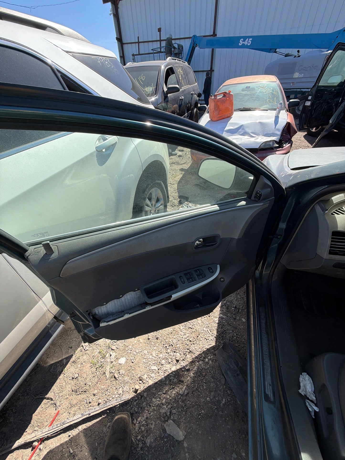 2008 - 2012 Chevrolet Malibu - Stock #: M18587 MJ-17