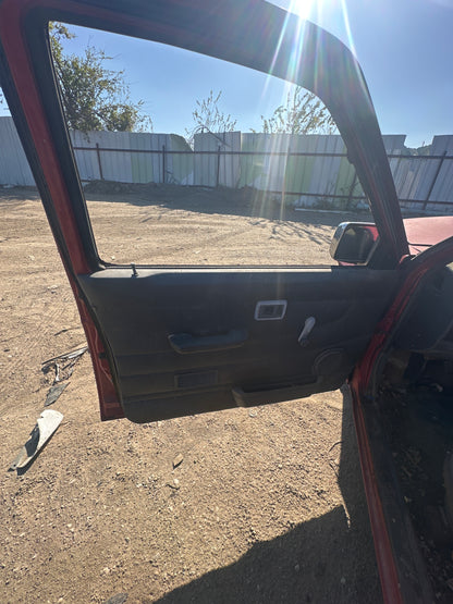 1/2 1992 NISSAN D21 TRUCK | All Parts A - F | STK# M17876