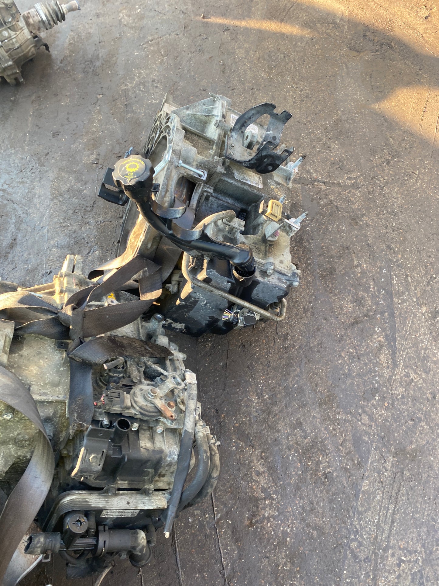 2009 LINCOLN MKS - AUTOMATIC TRANSMISSION - #M17730